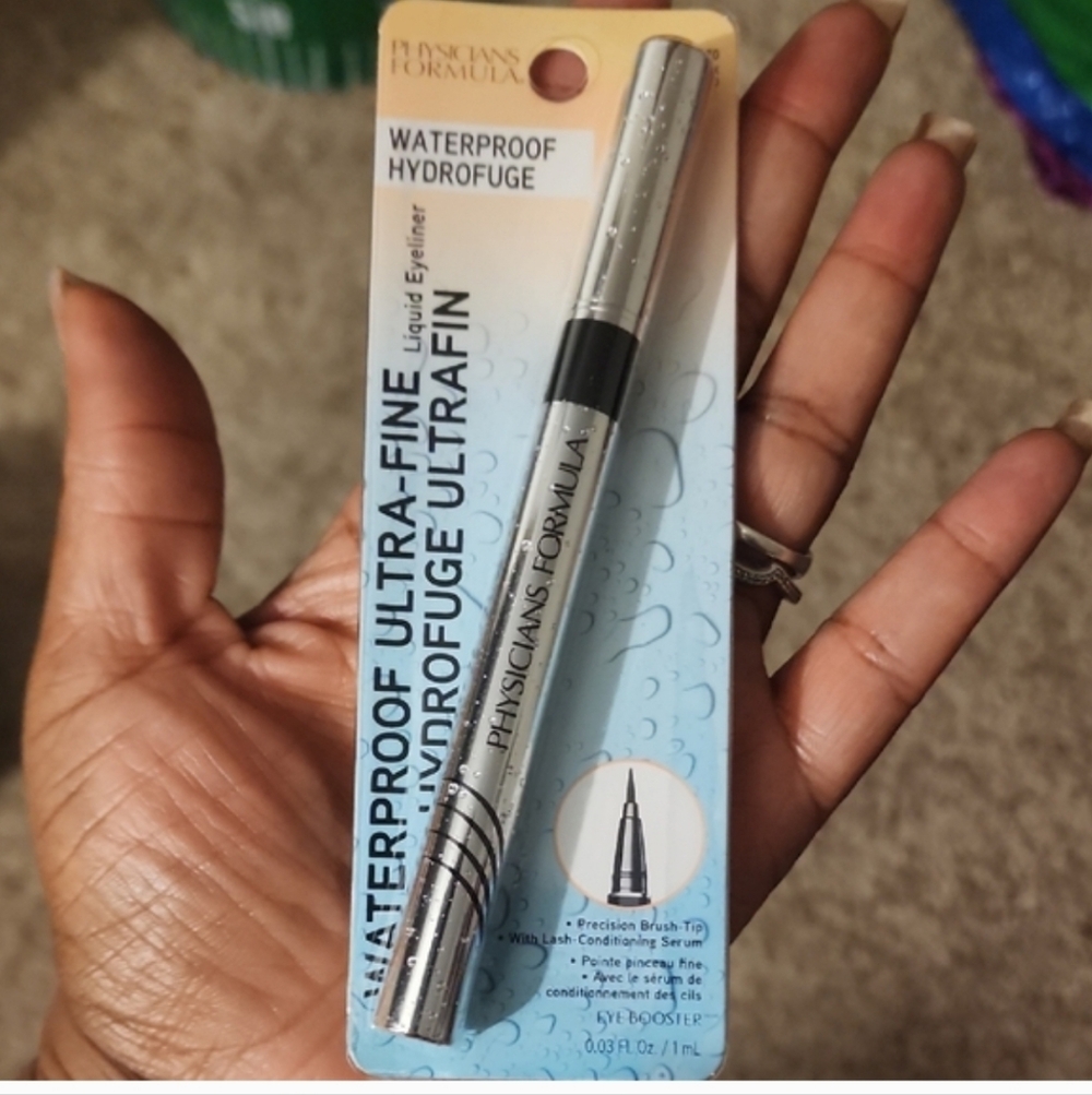 Physicians Formula Eye Booster Ultra-Fine Liquid Eyeliner